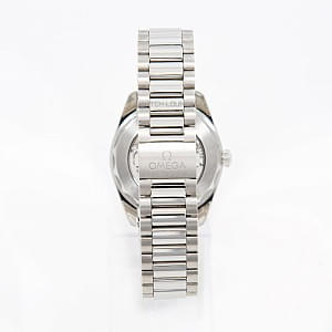 12076_watchlounge_lo.jpg