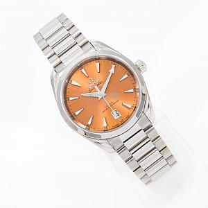 12092_watchlounge_lo.jpg