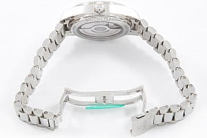 12099_watchlounge_lo.jpg