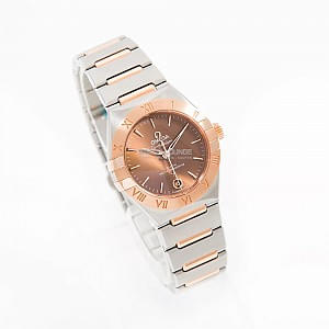 12149_watchlounge_lo.jpg