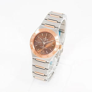 12150_watchlounge_lo.jpg