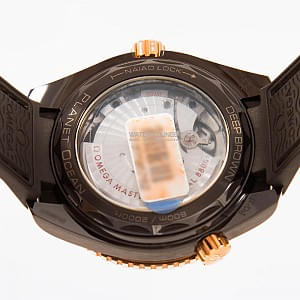 12179_watchlounge_lo.jpg