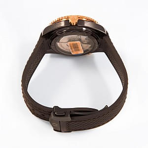 12180_watchlounge_lo.jpg