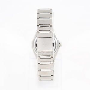 12193_watchlounge_lo.jpg