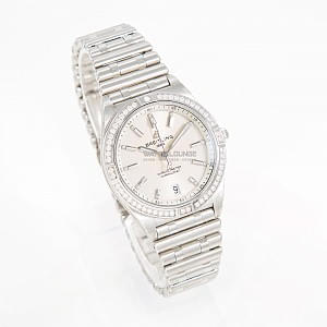 12206_watchlounge_lo.jpg