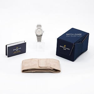 12212_watchlounge_lo.jpg