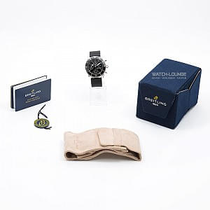 12391_watchlounge_lo.jpg
