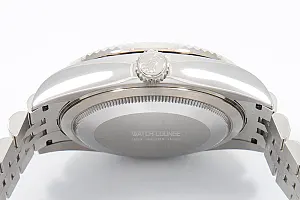 12493_watchlounge_lo_1.jpg