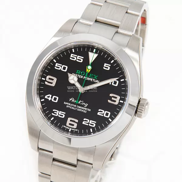 12499_watchlounge_lo_1.jpg