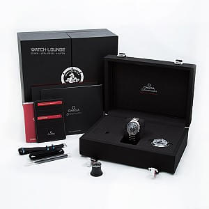 12713_watchlounge_lo.jpg