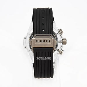 12745_watchlounge_lo.jpg