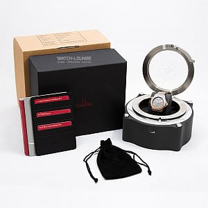 12807_watchlounge_lo.jpg