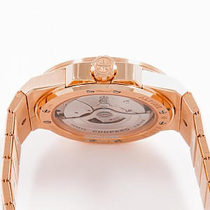 12834_watchlounge_lo.jpg