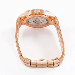 12837_watchlounge_lo.jpg