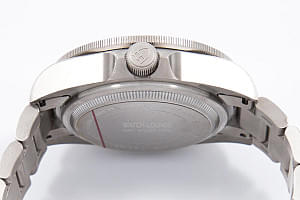 12846_watchlounge_lo.jpg