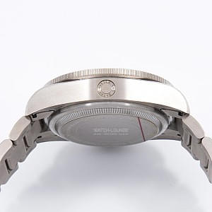 12847_watchlounge_lo.jpg