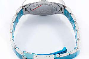 12870_watchlounge_lo.jpg