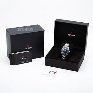 12872_watchlounge_lo.jpg