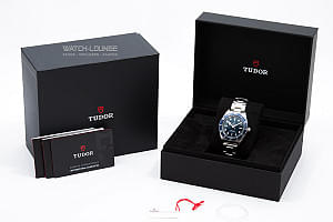 12872_watchlounge_lo.jpg
