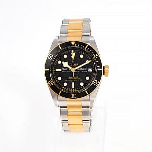 12876_watchlounge_lo.jpg