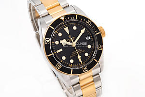 12877_watchlounge_lo.jpg