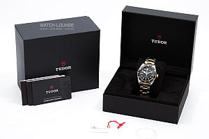 12883_watchlounge_lo.jpg