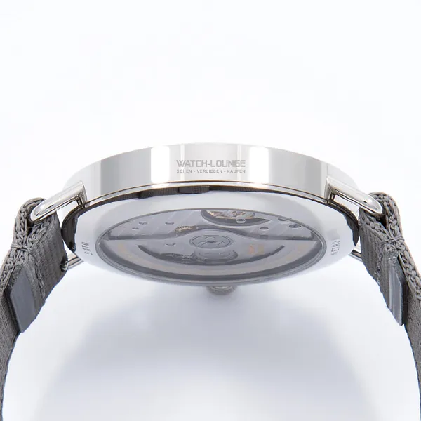 12891_watchlounge_lo_1.jpg