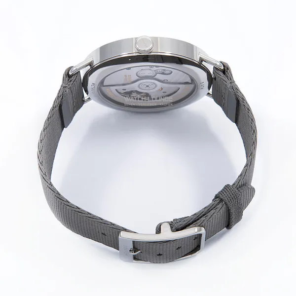 12893_watchlounge_lo_1.jpg