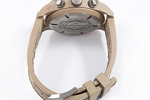 12948_watchlounge_lo.jpg