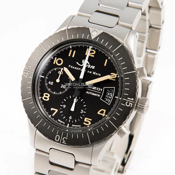 12961_watchlounge_lo_1.jpg