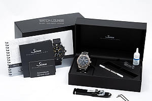 12970_watchlounge_lo.jpg