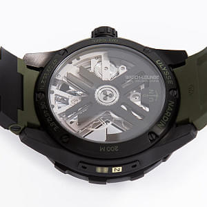 13020_watchlounge_lo.jpg