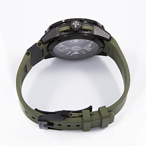 13021_watchlounge_lo.jpg