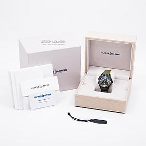 13023_watchlounge_lo.jpg
