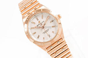 13026_watchlounge_lo.jpg