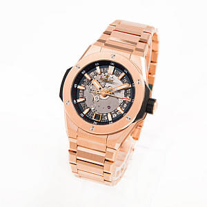 13040_watchlounge_lo.jpg