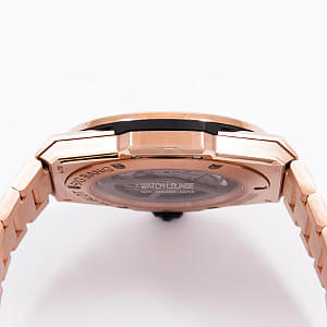 13042_watchlounge_lo.jpg