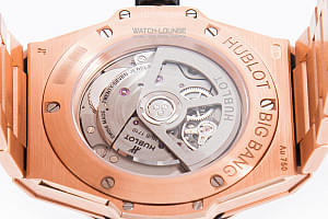 13043_watchlounge_lo.jpg