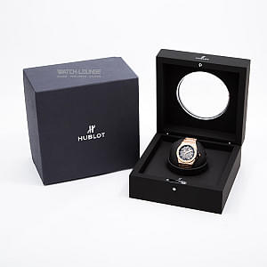 13046_watchlounge_lo.jpg