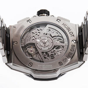 13054_watchlounge_lo.jpg