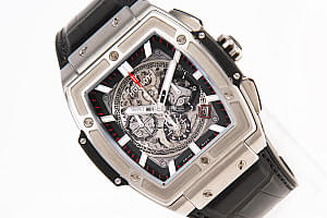 13059_watchlounge_lo.jpg