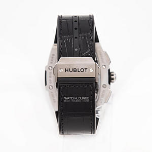 13067_watchlounge_lo.jpg