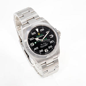 13088_watchlounge_lo.jpg