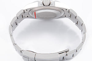 13092_watchlounge_lo.jpg