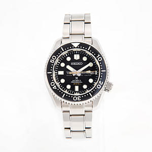 13098_watchlounge_lo.jpg