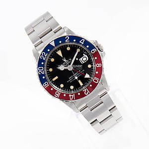 13120_watchlounge_lo.jpg
