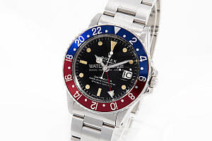 13123_watchlounge_lo.jpg