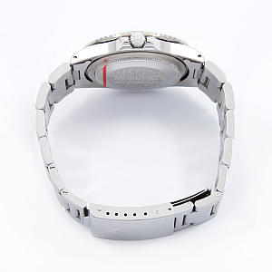13126_watchlounge_lo.jpg