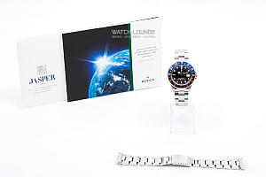 13128_watchlounge_lo.jpg