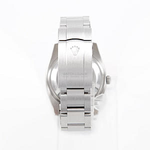 13144_watchlounge_lo.jpg